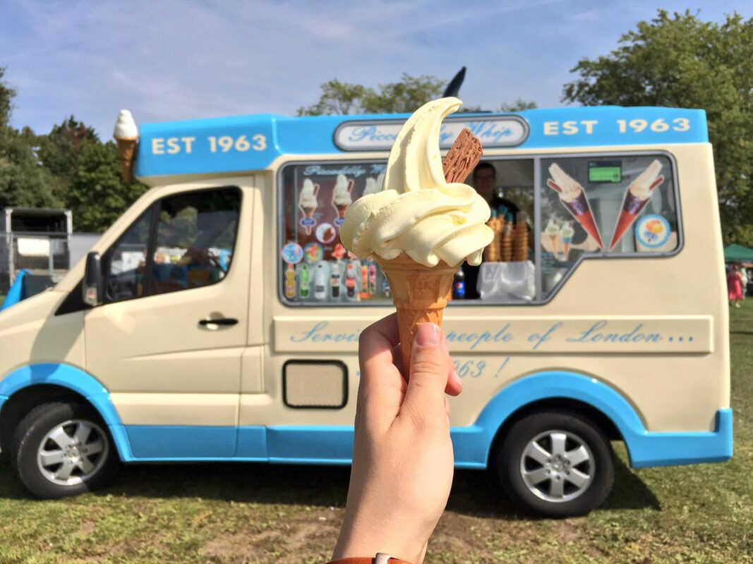 Piccadilly Whip